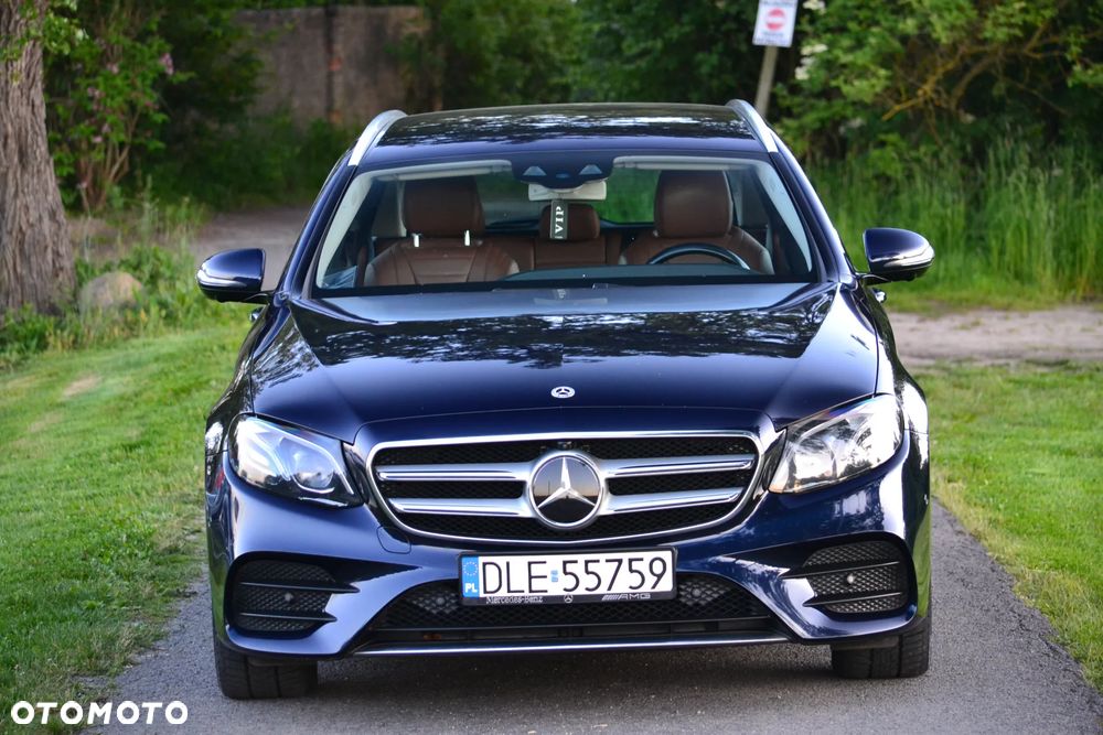 Mercedes-Benz Klasa E - 19