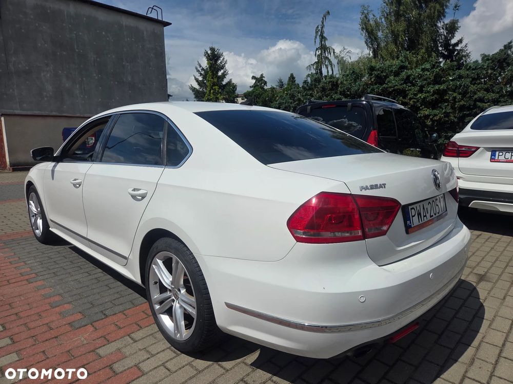Volkswagen Passat - 5