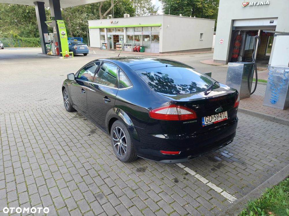 Ford Mondeo 2.0 TDCi Ghia - 1