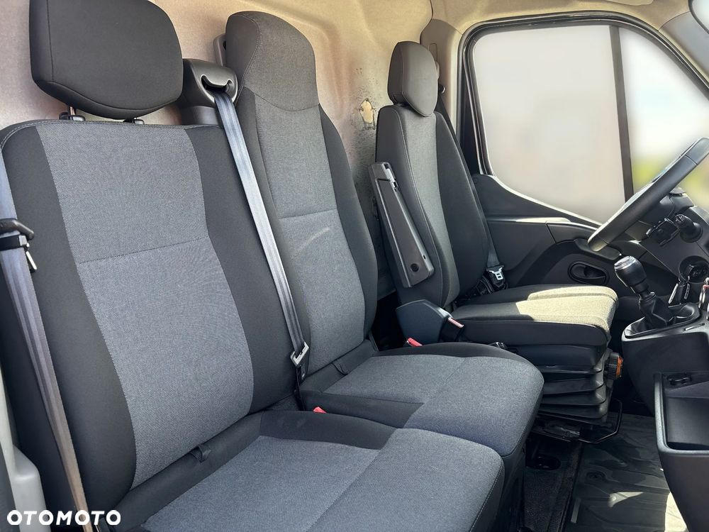 Renault MASTER 2.3 DCI L2H2 - 23