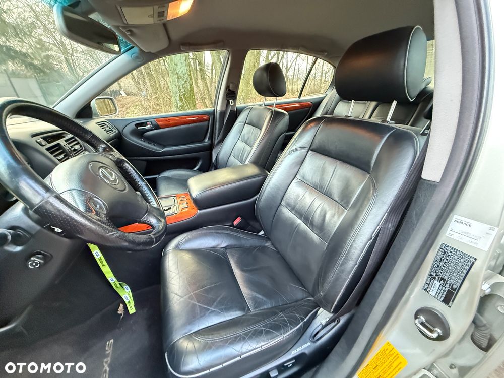 Lexus GS 300 - 22