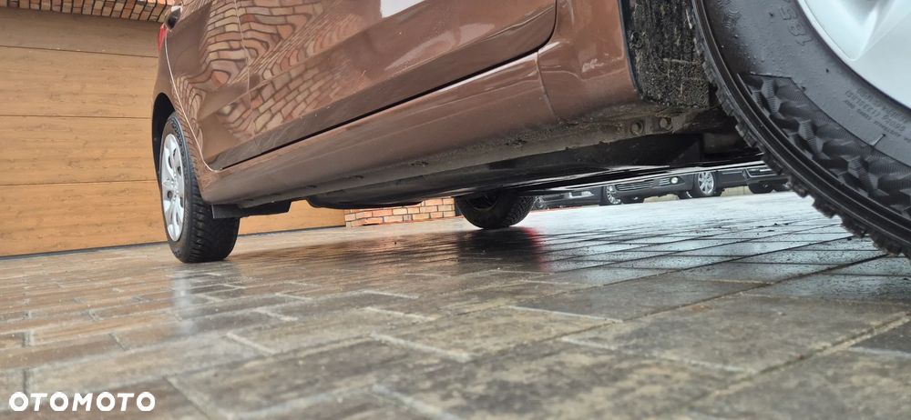 Hyundai i20 1.2 Trend - 15