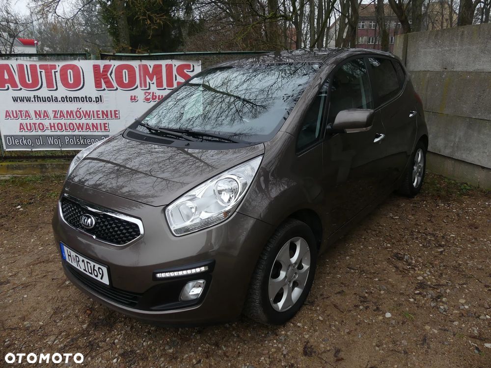 Kia Venga 1.4 CVVT Fifa World Cup Edition - 1