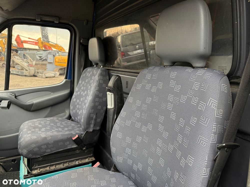 Mercedes-Benz Sprinter L2H2 - 17