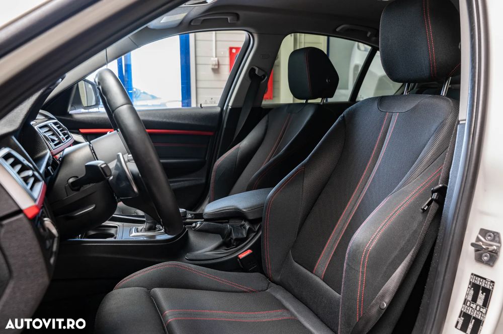 BMW Seria 3 325d Aut. Sport Line - 6