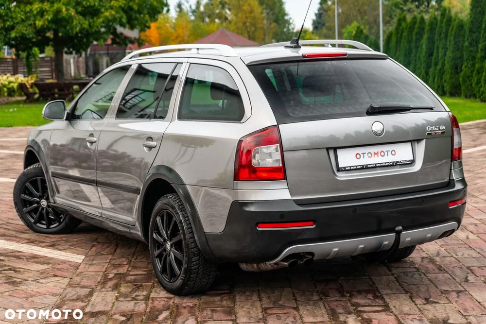 Skoda Octavia 2.0 TDI DPF 4x4 Scout - 5