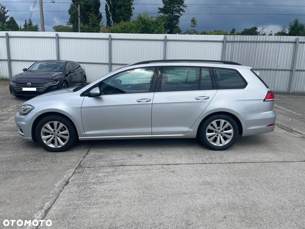 Volkswagen Golf 1.5 TSI BMT Evo Comfortline DSG - 2