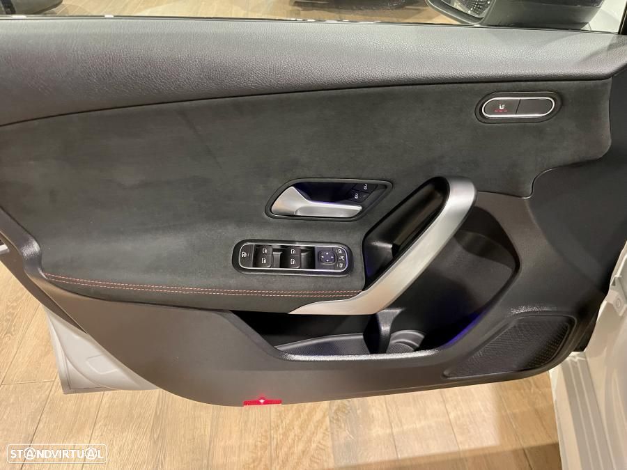 Mercedes-Benz A 200 AMG Line Aut. - 27