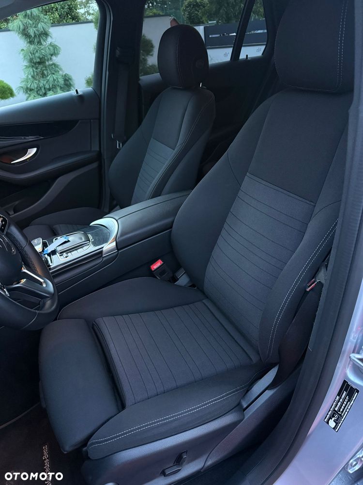Mercedes-Benz GLC 200 d 4Matic 9G-TRONIC - 24