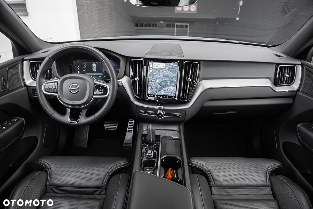 Volvo XC 60 B5 D AWD Geartronic RDesign - 31