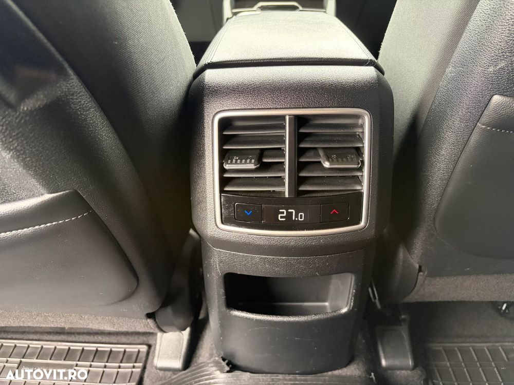 Kia Sportage 1.6 T-GDI MHEV 7DCT HP 4x4 Style - 11