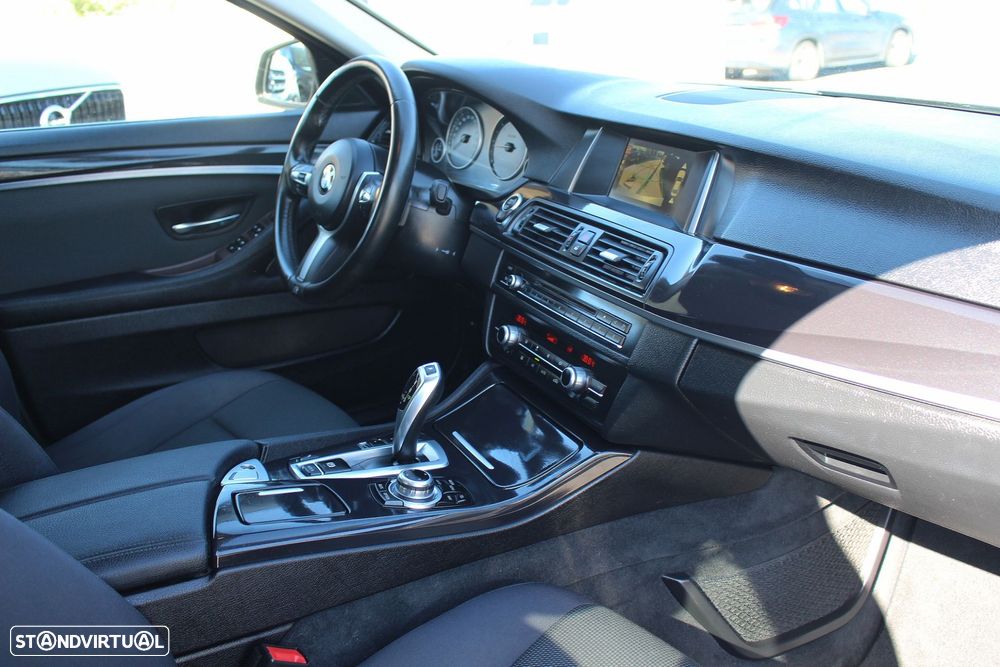 BMW 520 d Auto - 39