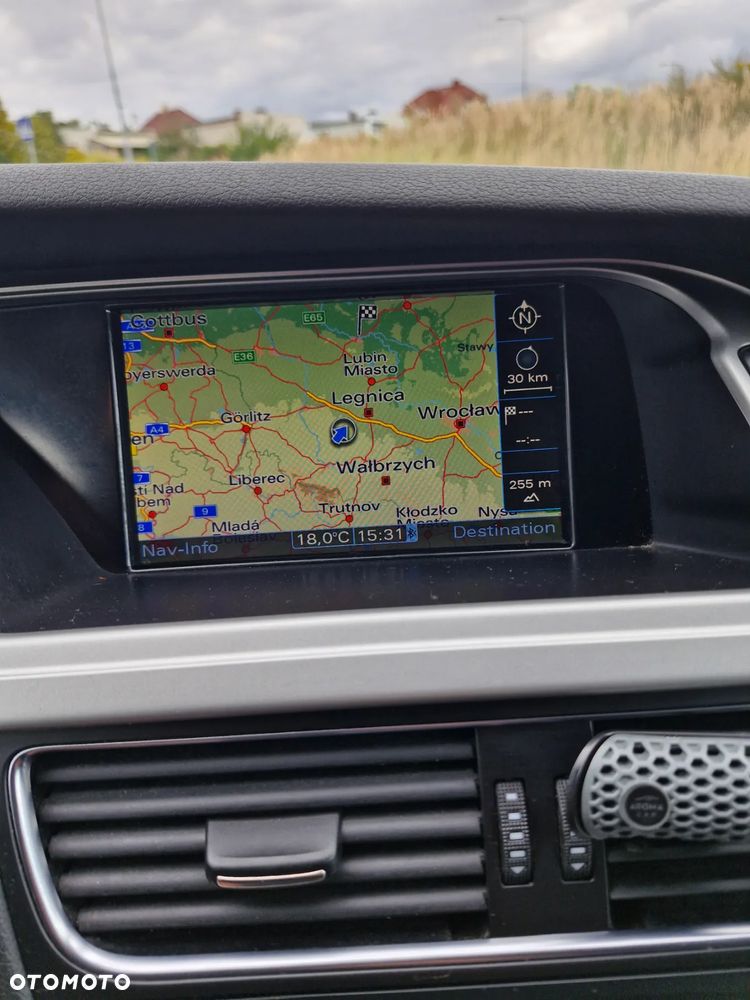 Audi A4 1.8 TFSI multitronic Attraction - 28