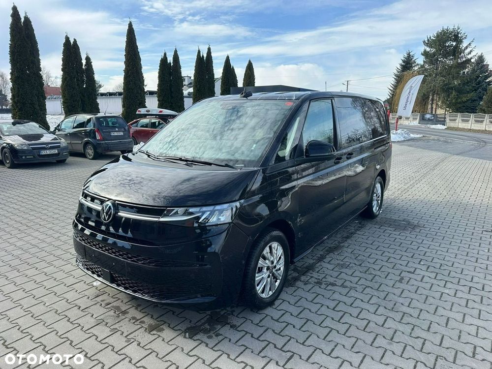 Volkswagen Multivan - 2