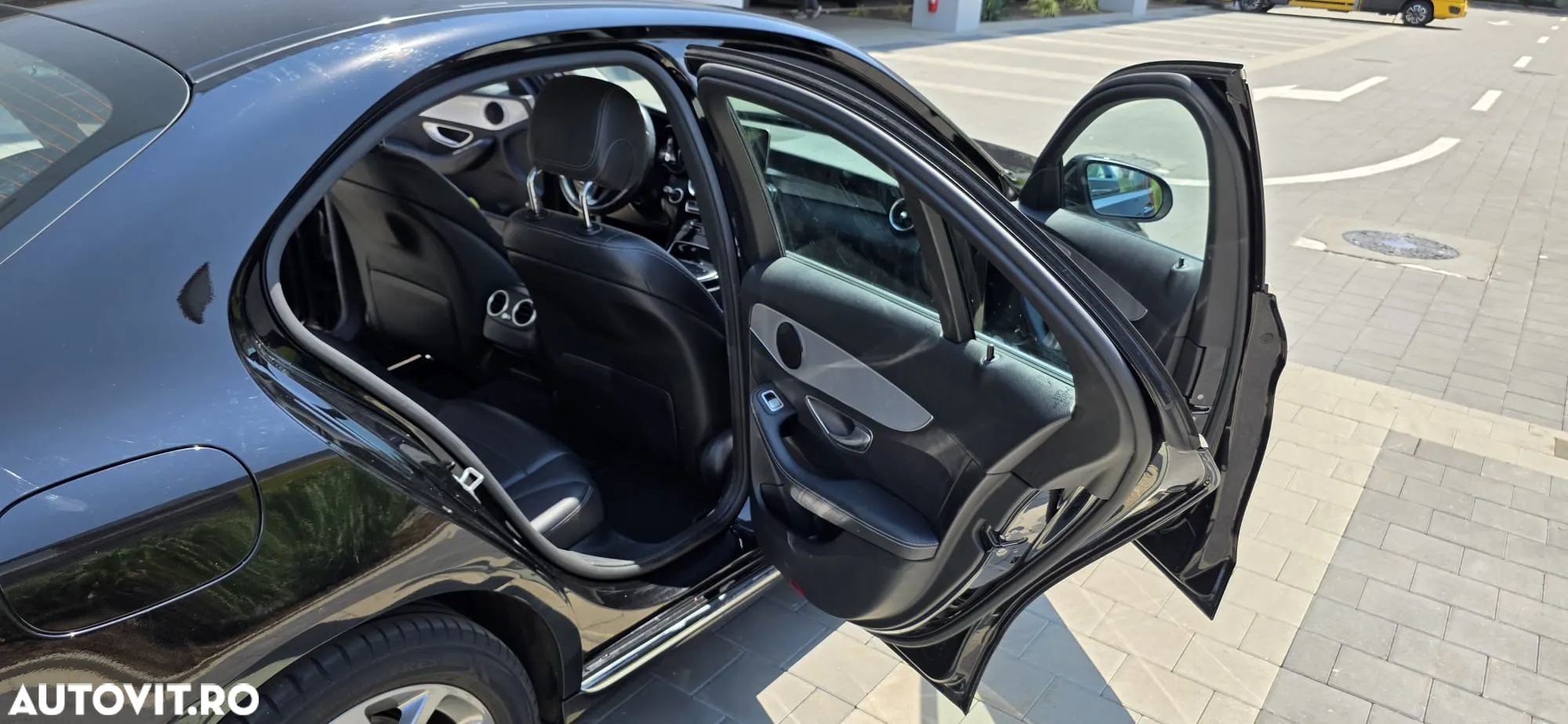 Mercedes-Benz C 220 d 4MATIC Aut. - 2