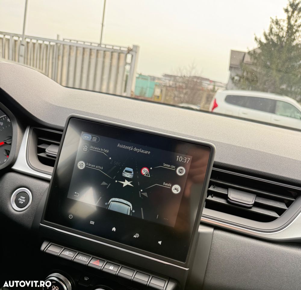 Renault Captur MHEV 140 Techno - 28