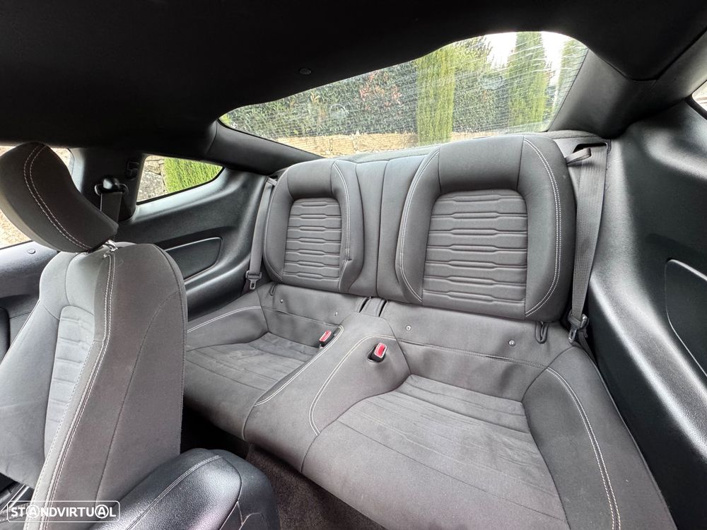 Ford Mustang 2.3 Eco Boost Aut. - 15