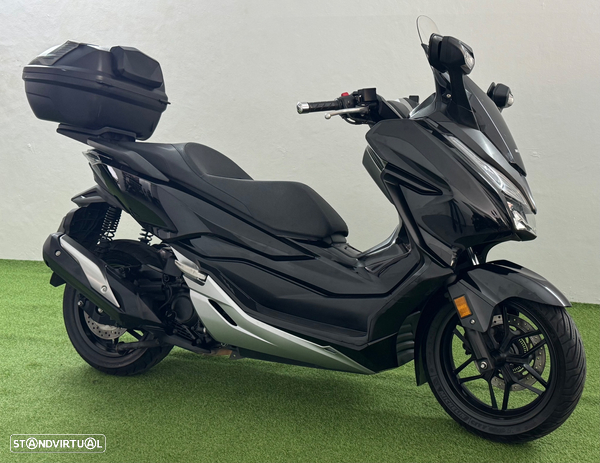 Honda Forza 300cc