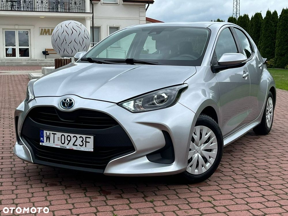 Toyota Yaris - 11