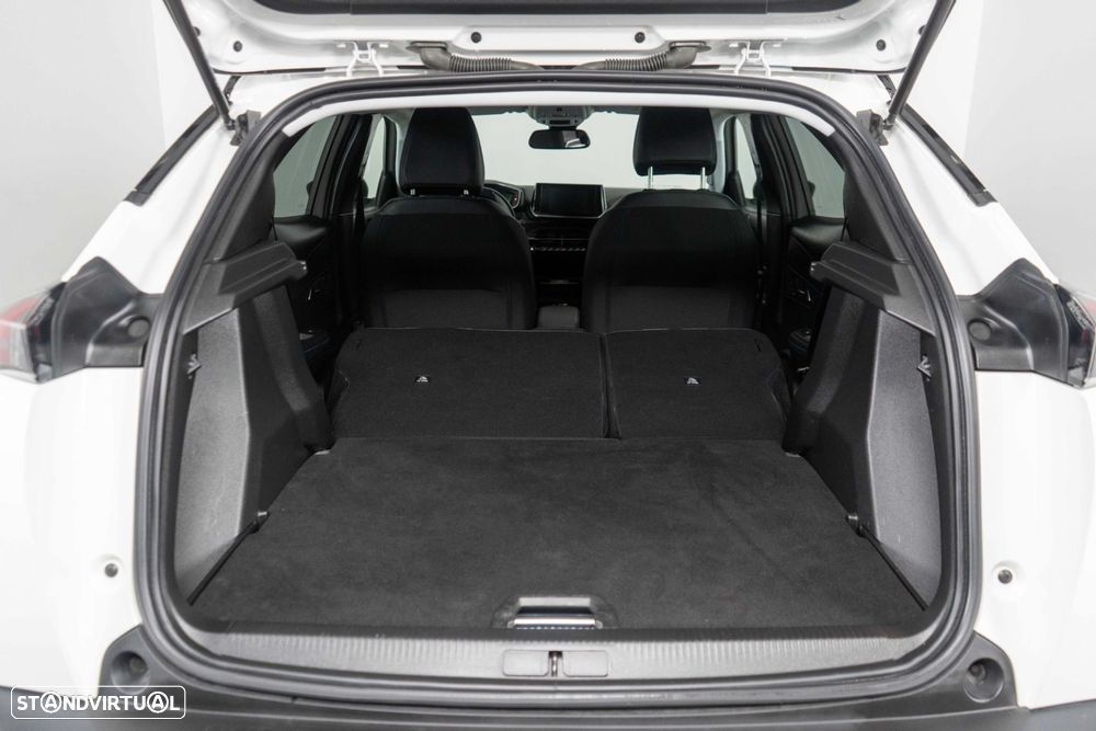 Peugeot e-2008 50 kWh Allure Pack - 14