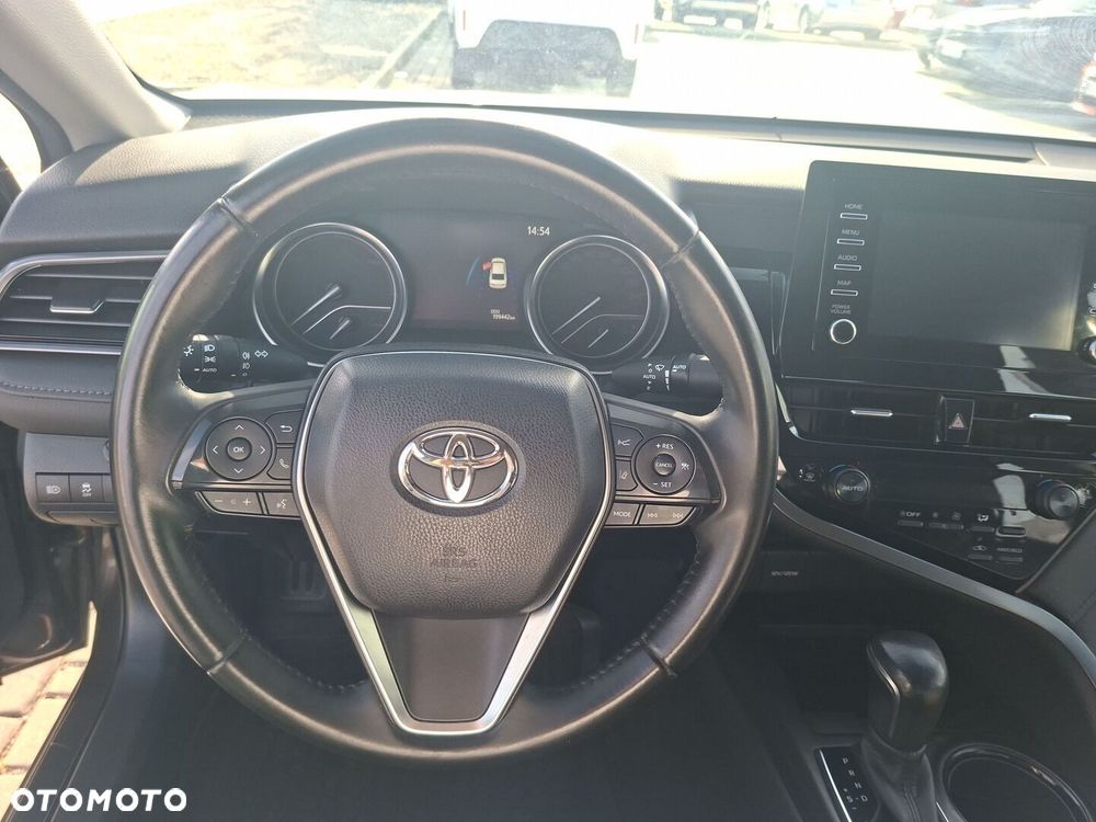 Toyota Camry 2.5 Hybrid Comfort CVT - 17