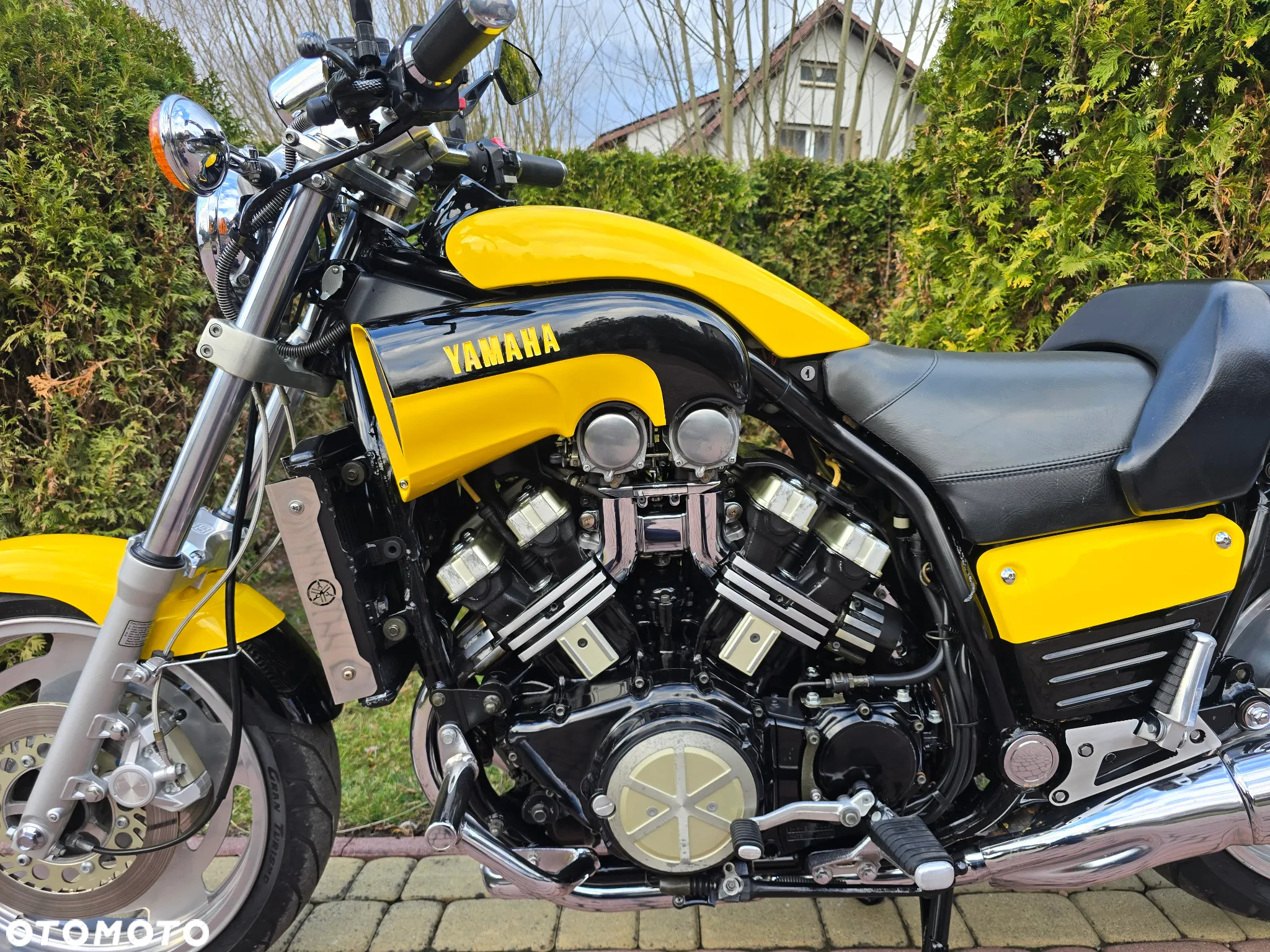 Yamaha V-MAX - 18