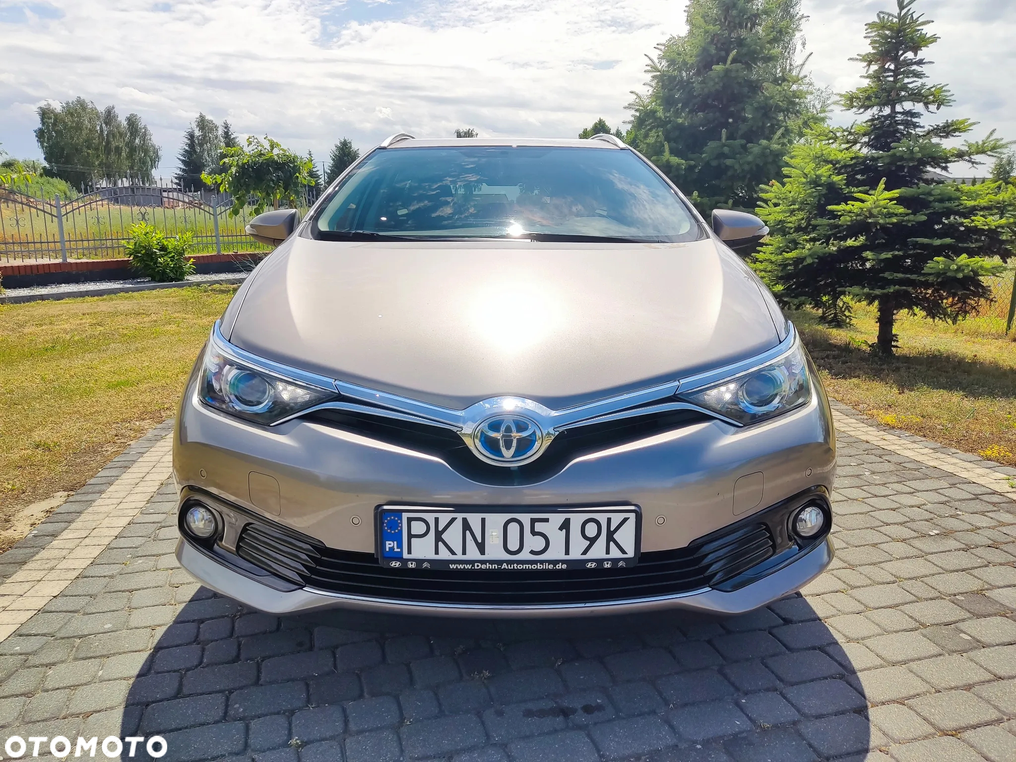 Toyota Auris 1.8 VVT-i Hybrid Automatik Design Edition - 6