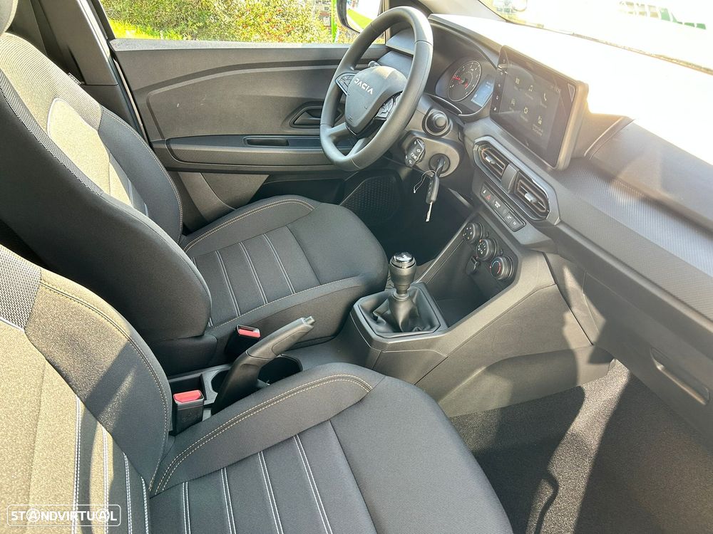 Dacia Sandero 1.0 TCe Essential - 12