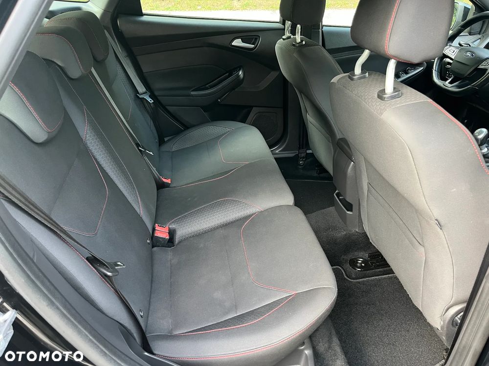 Ford Focus 2.0 TDCi ST-Line ASS - 34