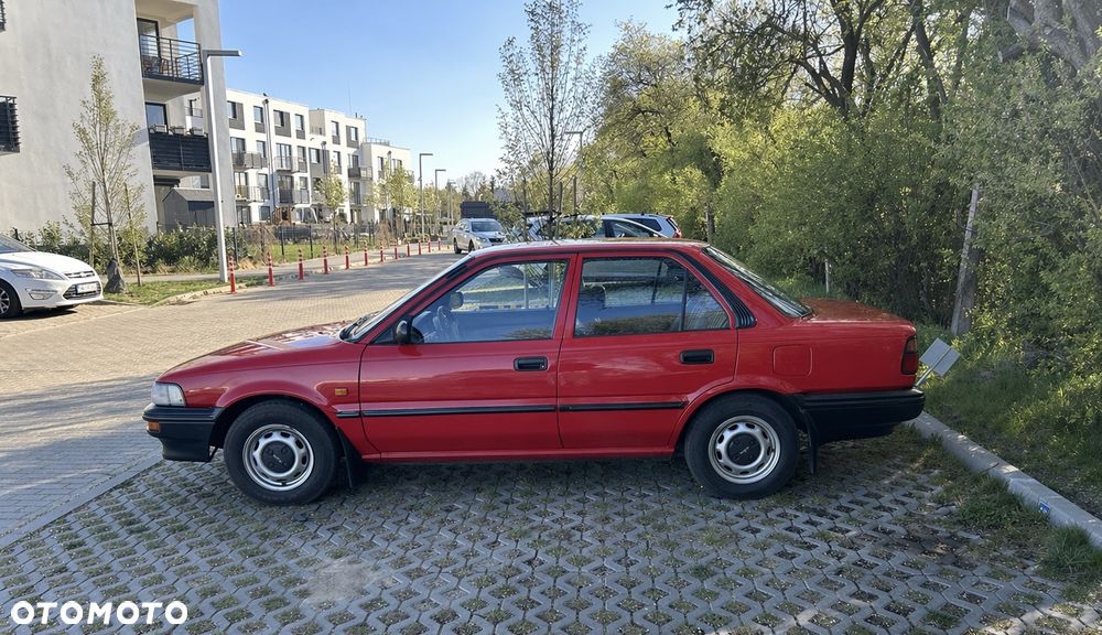 Toyota Corolla 1.8D XL - 6