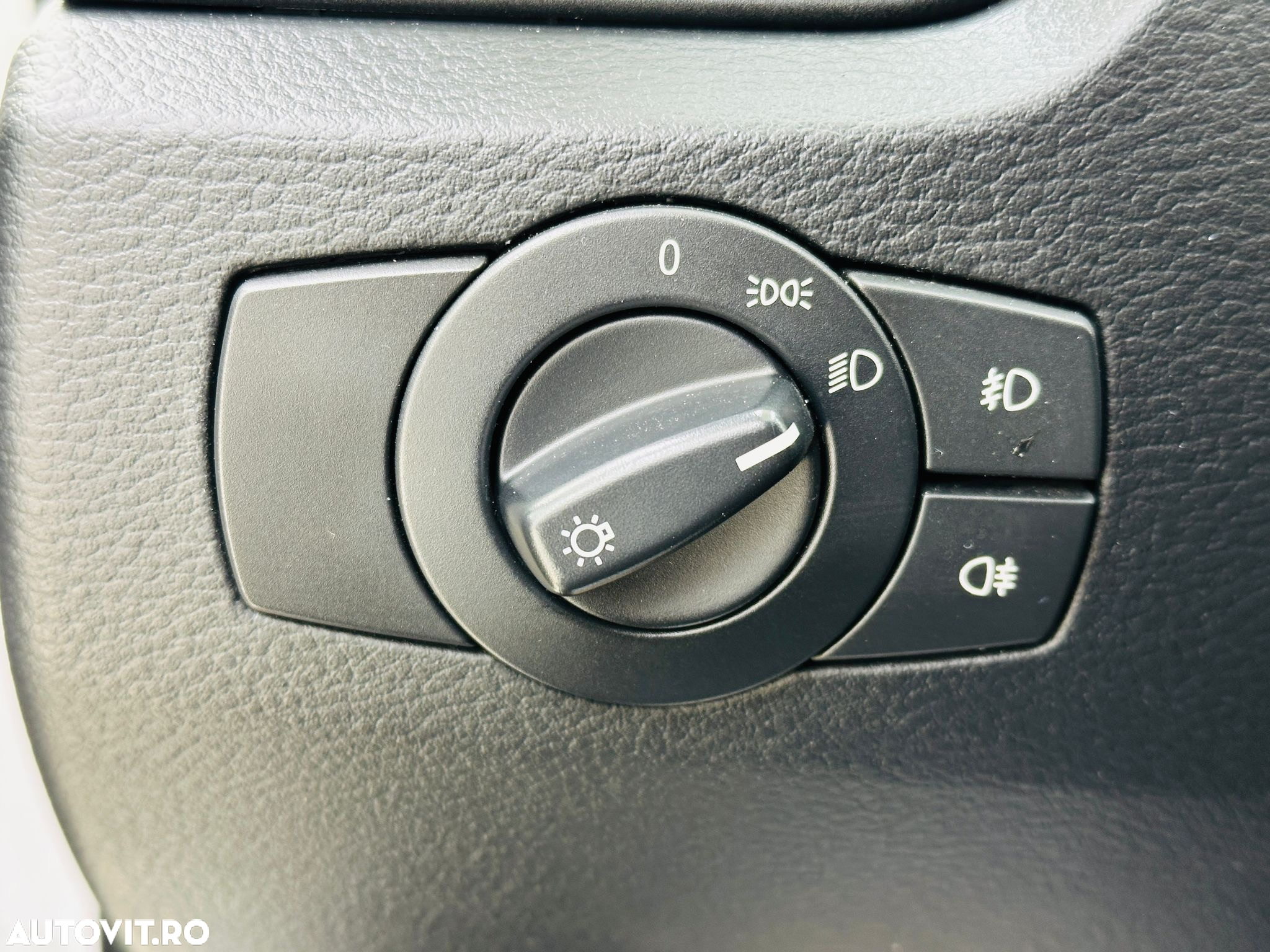 BMW X1 sDrive18d Sport Line - 26