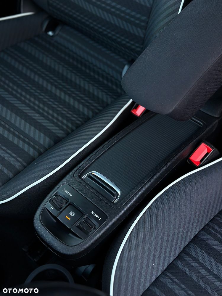 Fiat 500e Action - 28