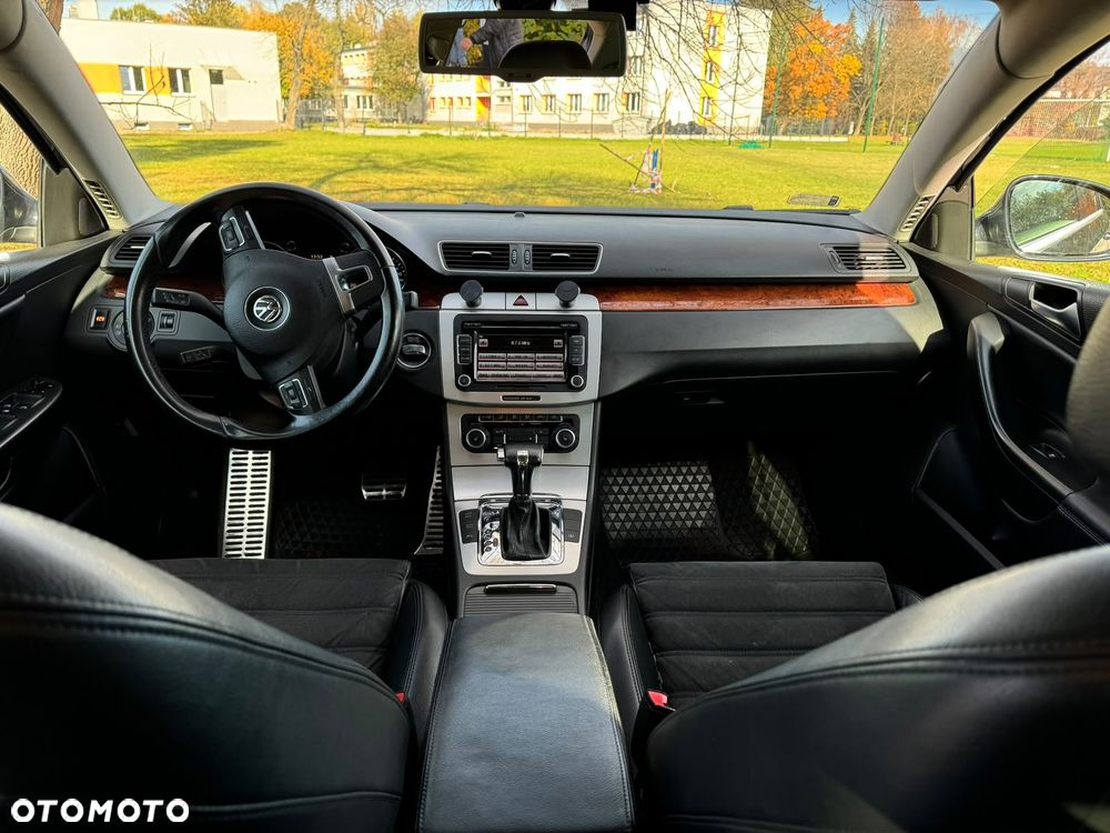 Volkswagen Passat 2.0 TDI DPF Highline DSG - 10