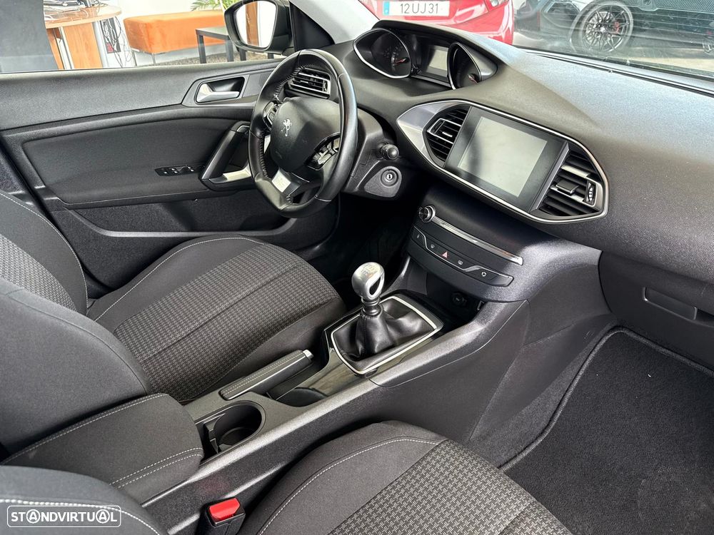 Peugeot 308 1.5 BlueHDi Active - 26