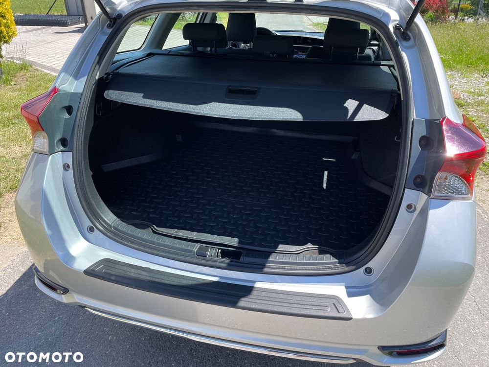 Toyota Auris 1.8 VVT-i Automatik Edition - 11