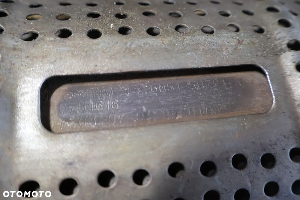 VOLVO V50 C30 S40 II 2.0 D 136 FILTR DPF FAP ORYGINAŁ 04-12R - 2