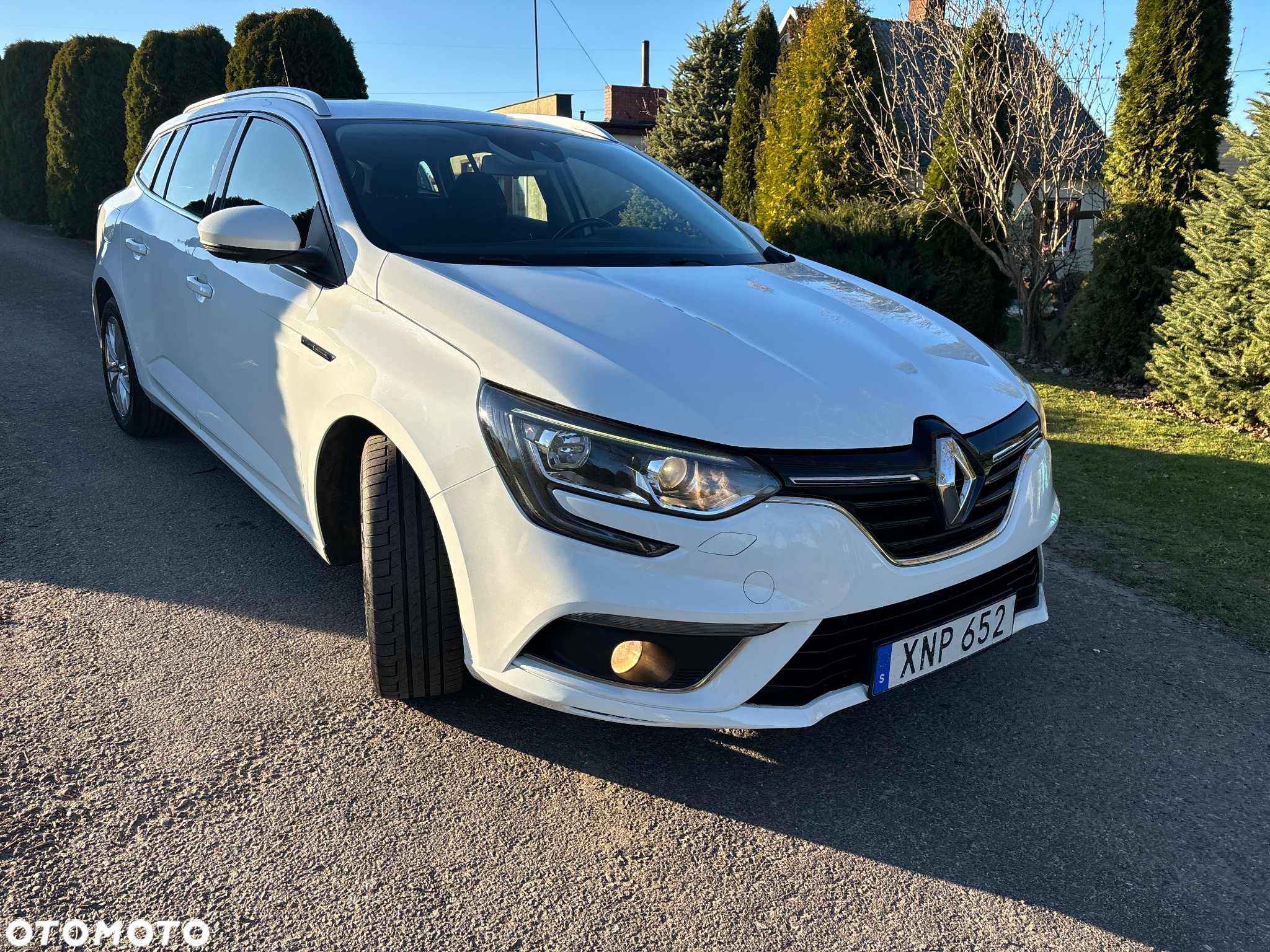 Renault Megane 1.5 dCi Intens EDC - 10