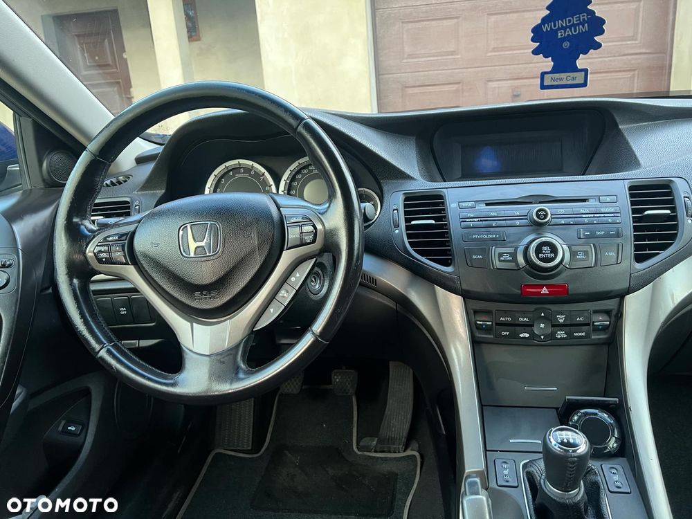 Honda Accord 2.0 Executive - 13