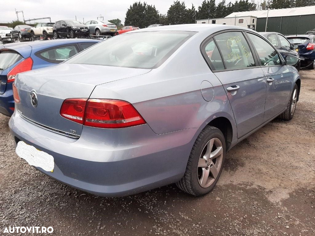 Stop dreapta spate Volkswagen Passat B7 2011 SEDAN 1.6 TDI - 3