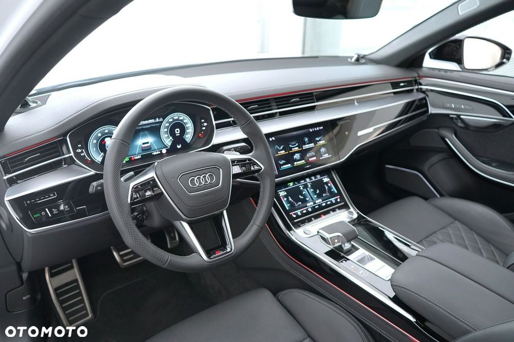 Audi A8 - 16