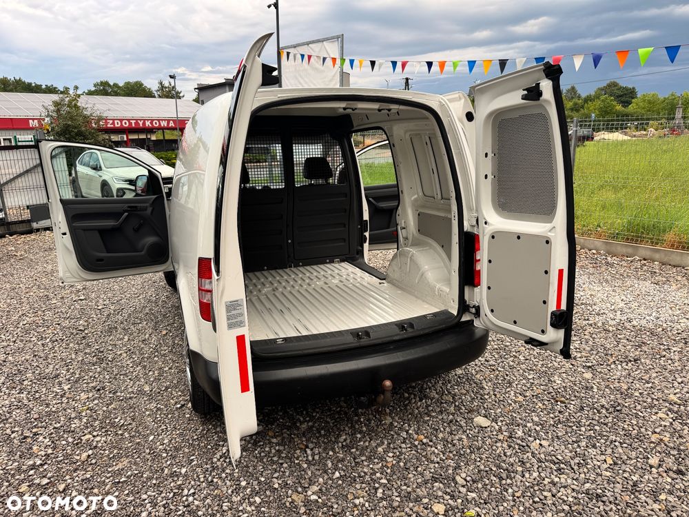 Volkswagen Caddy - 8