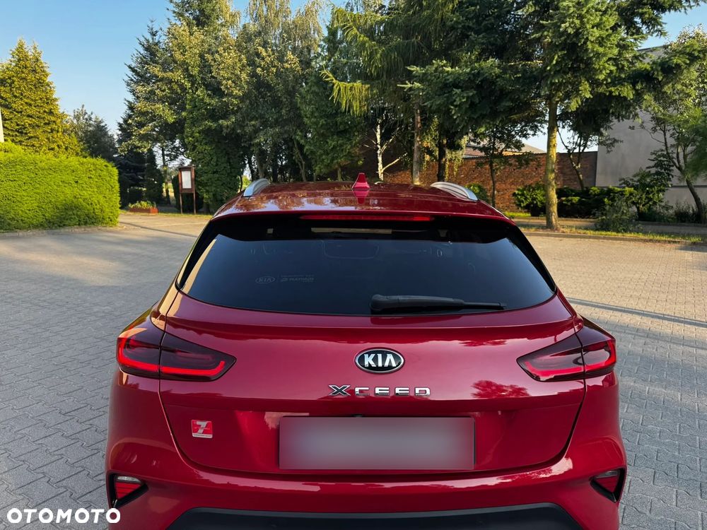 Kia XCeed 1.4 T-GDI L Business Line DCT - 26