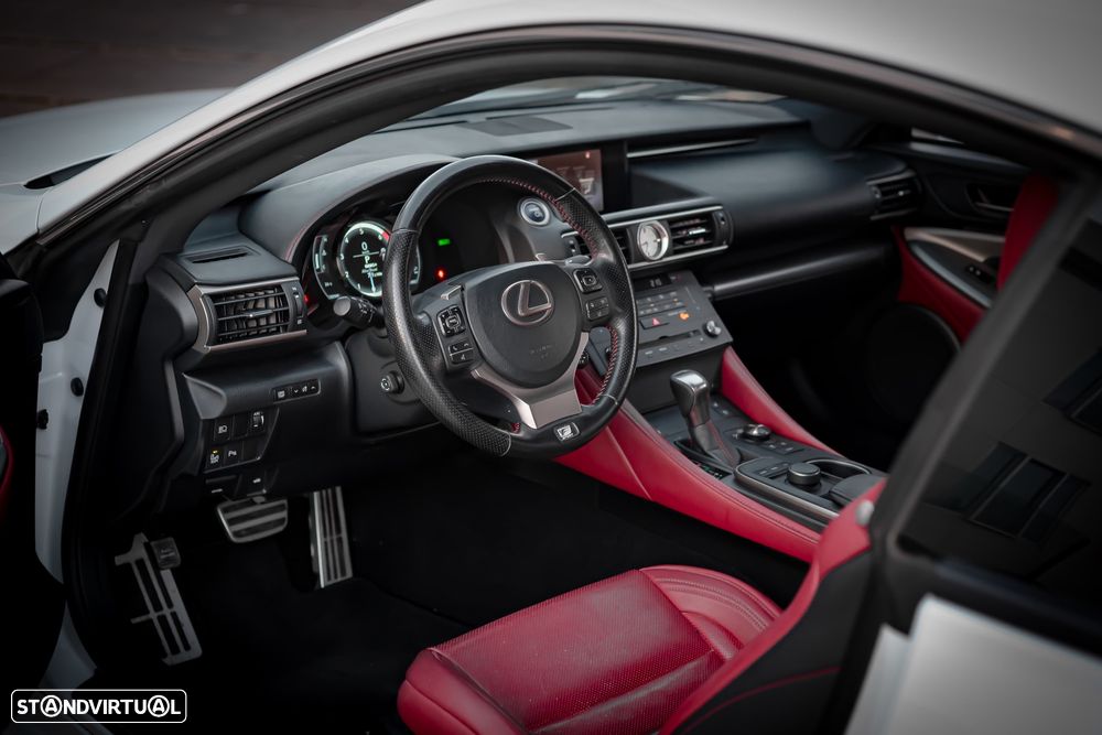 Lexus RC 300h F Sport+ - 3