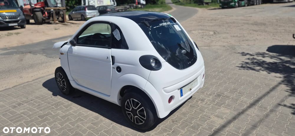 Microcar DUE - 7