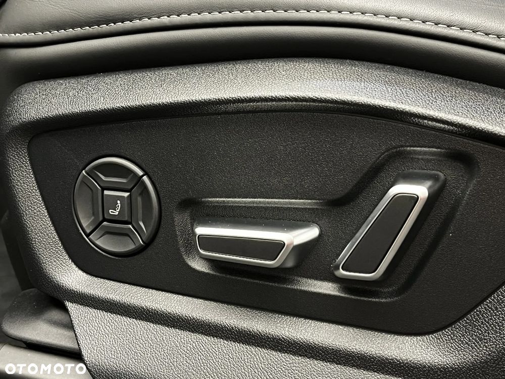Audi Q8 60 TFSI e PHEV Quattro Tiptronic - 18