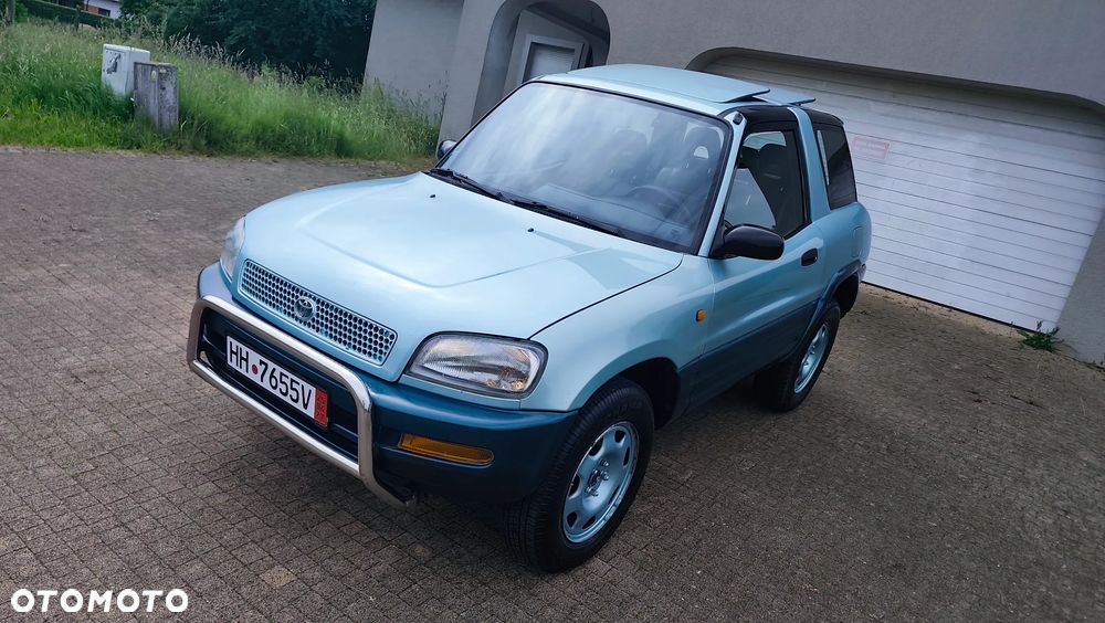 Toyota RAV4 2.0 GLi - 36