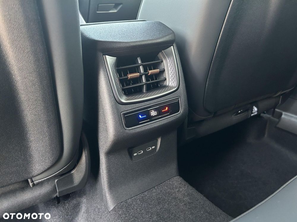 Cupra Terramar 1.5 eTSI mHEV Advantage Edition DSG - 30