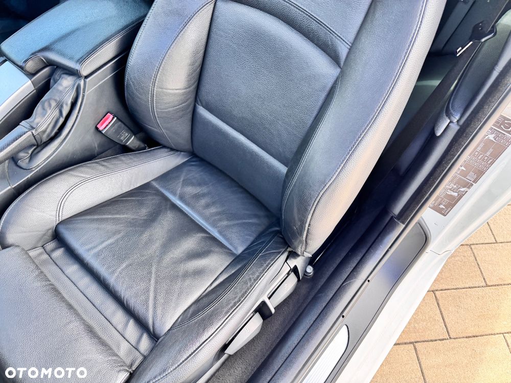 BMW Seria 3 320d - 15