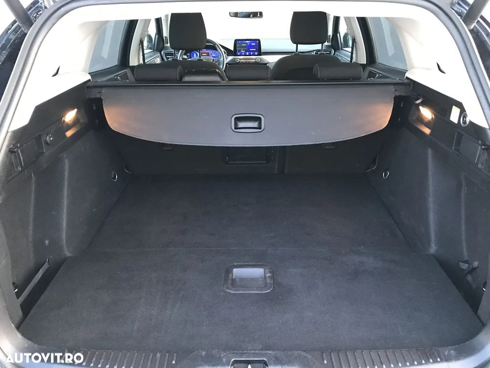 Ford Focus 1.5 EcoBlue Titanium X - 36