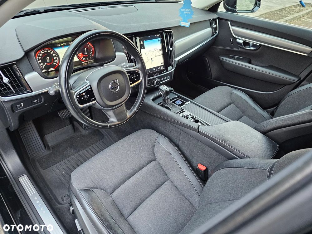 Volvo V90 D4 AWD Geartronic Momentum - 21